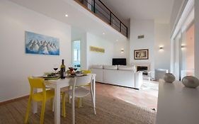 Exciting Beach Apartment